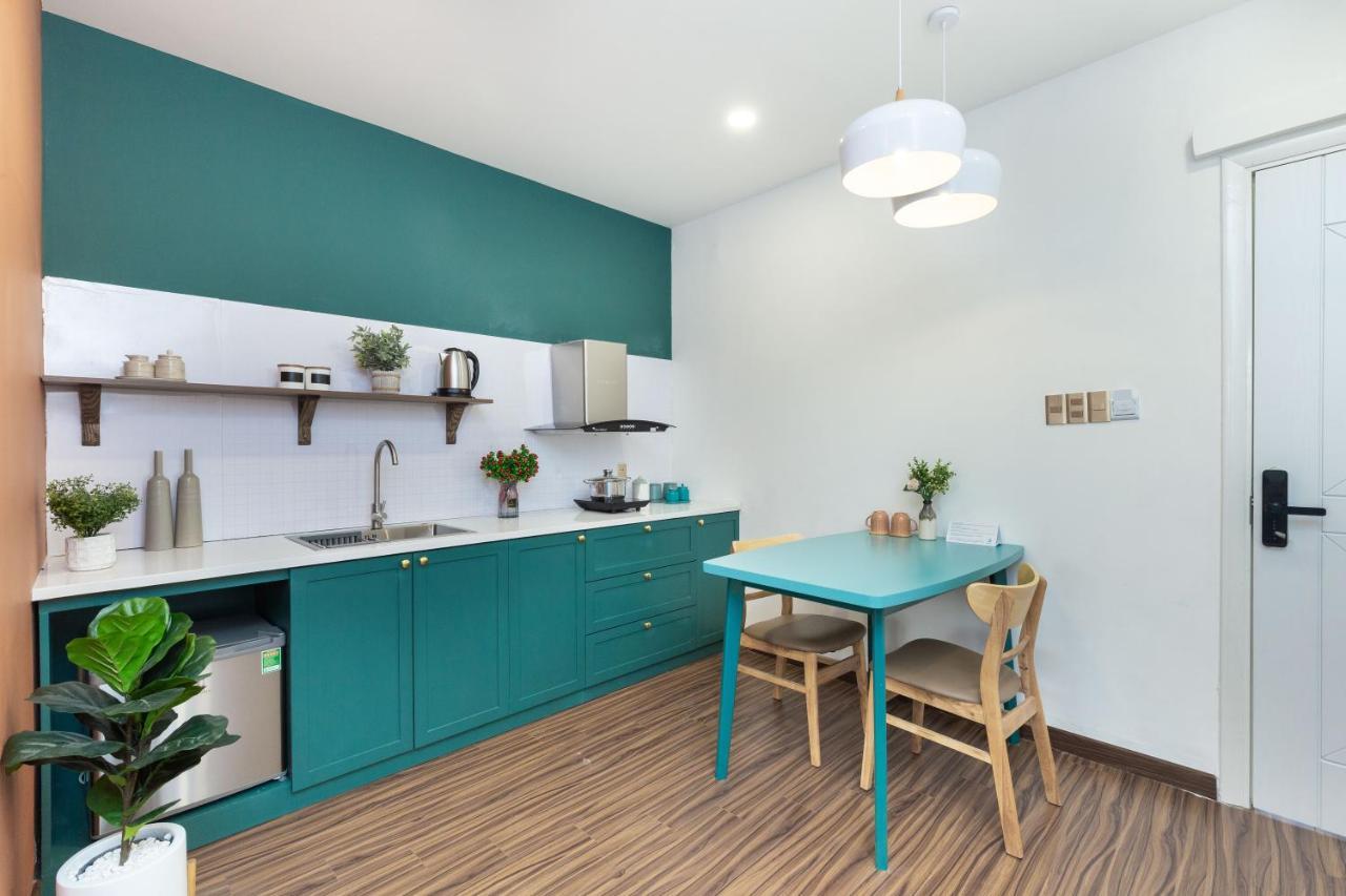 Cozrum Smart - First Target Hotel Ho Chi Minh-staden Exteriör bild