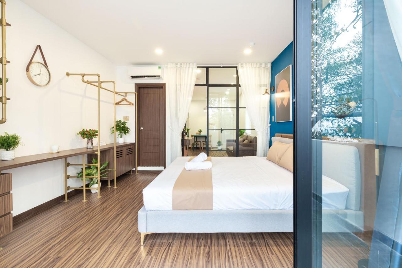Cozrum Smart - First Target Hotel Ho Chi Minh-staden Exteriör bild