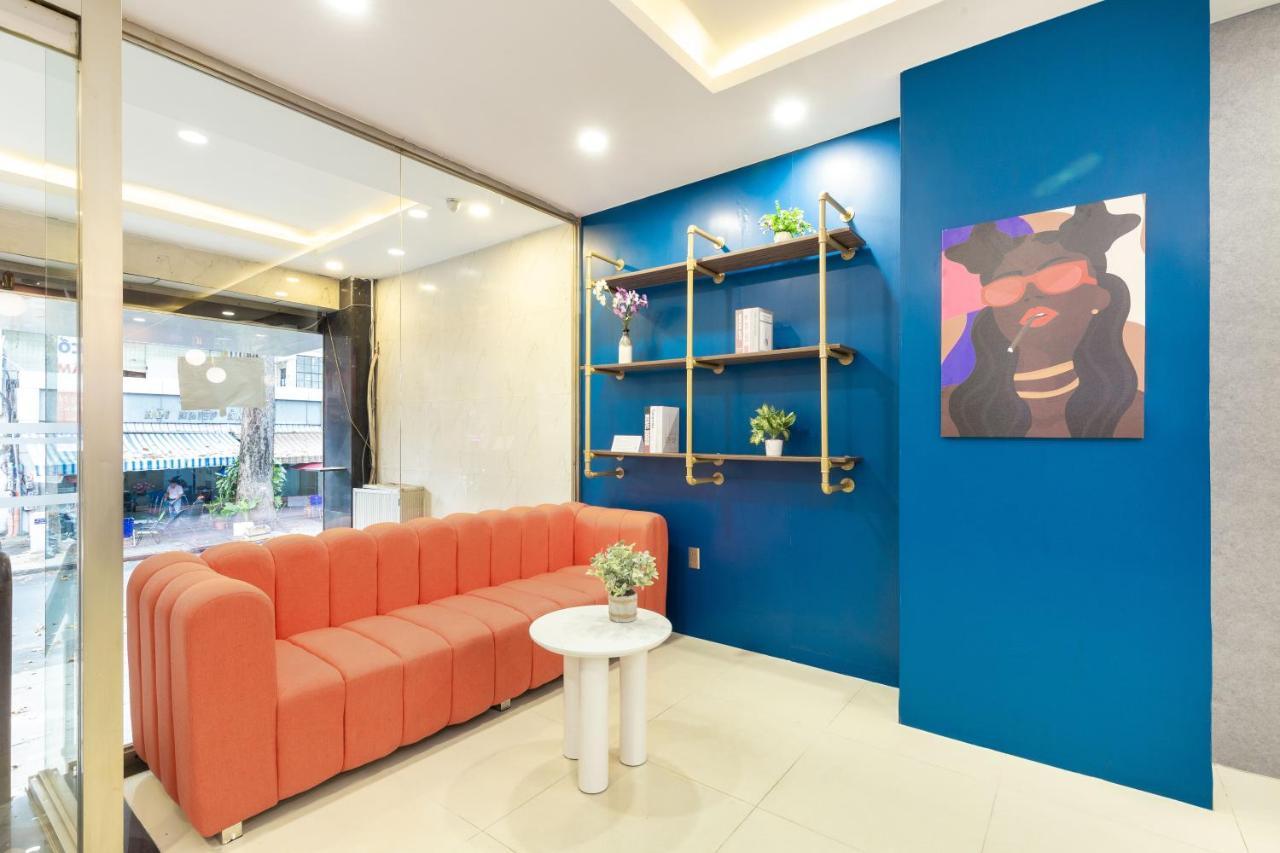 Cozrum Smart - First Target Hotel Ho Chi Minh-staden Exteriör bild