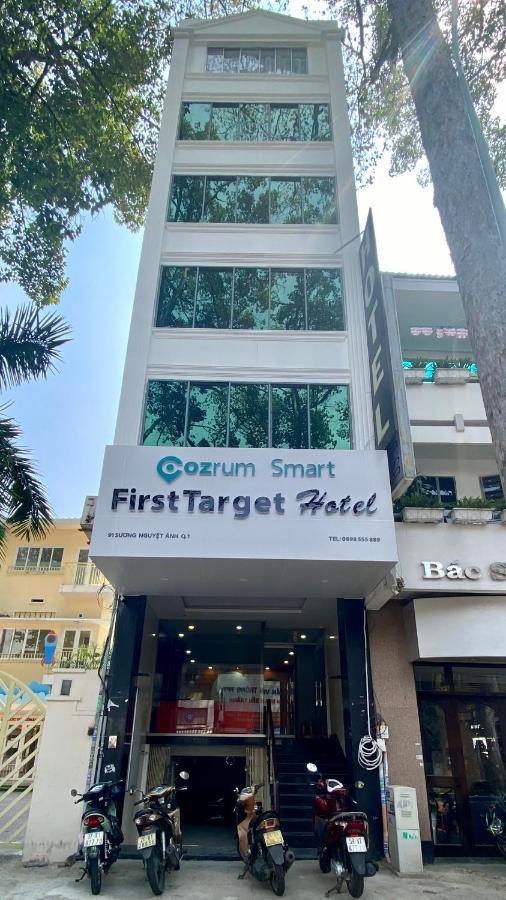 Cozrum Smart - First Target Hotel Ho Chi Minh-staden Exteriör bild